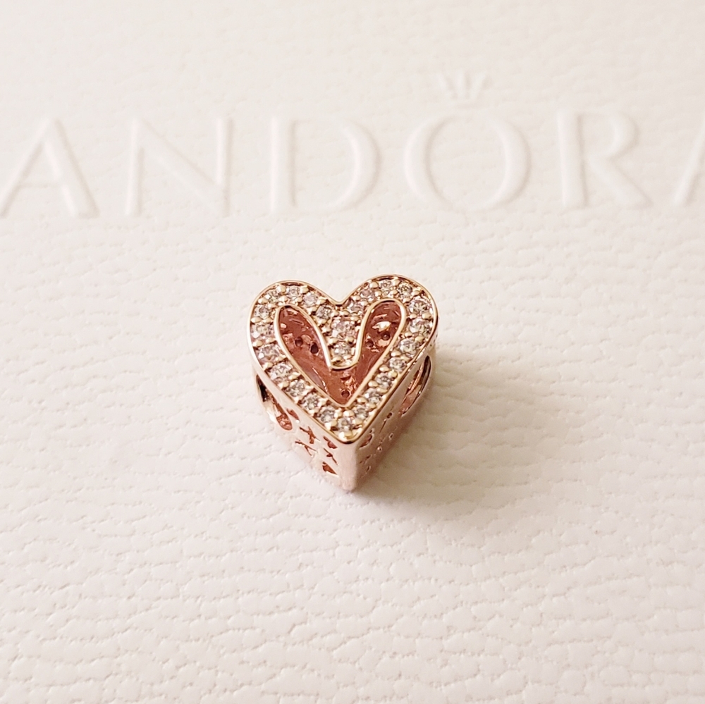 ❤️Authentic Pandora ROSE HEART CHARM